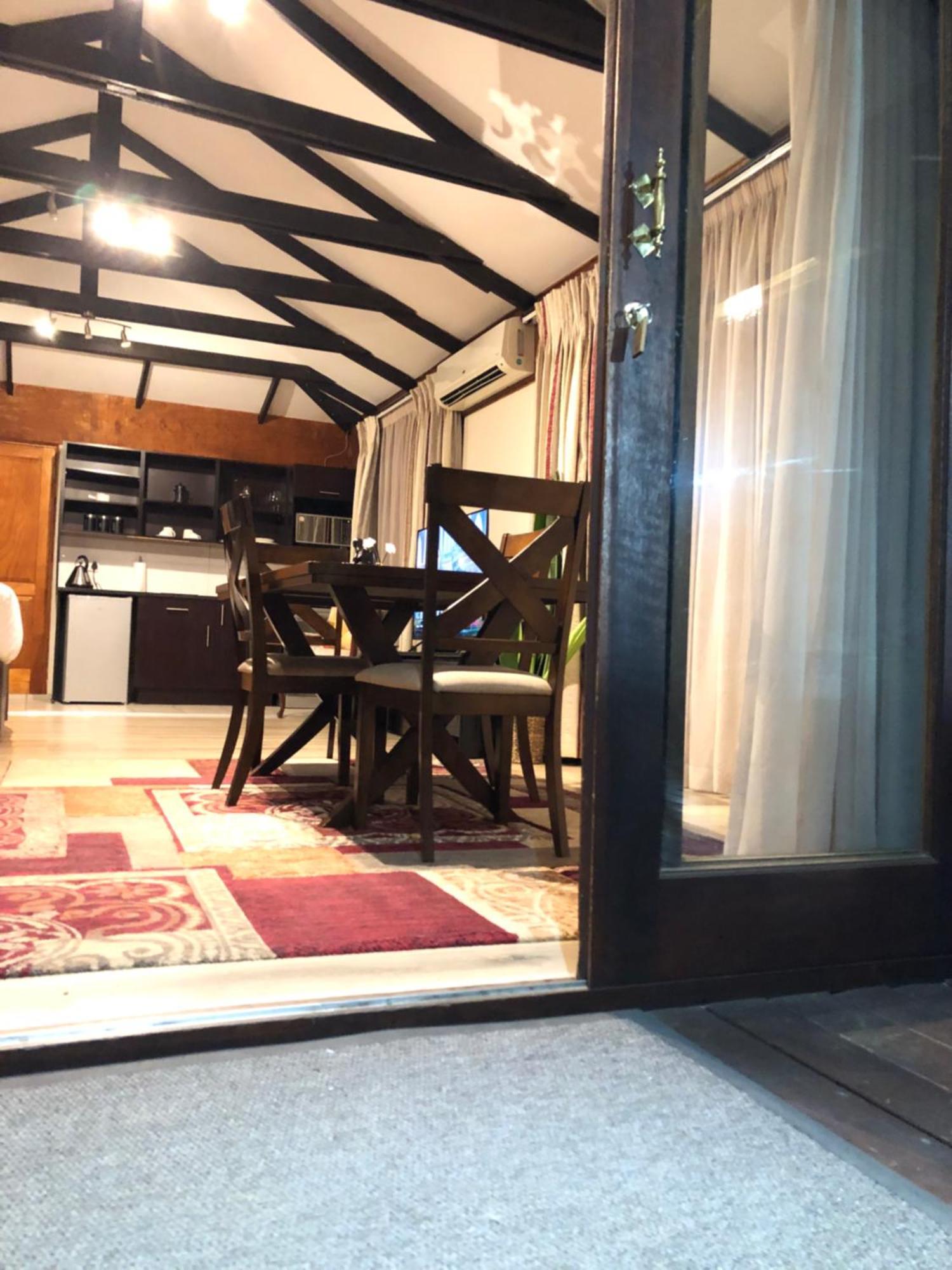 Sand River Guest House Joanesburgo Exterior foto